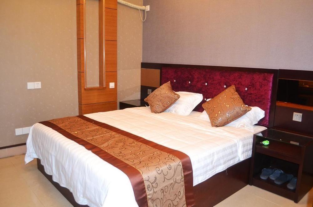 שיאמן Tianquan 18 Degree Holiday Villa Hotel מראה חיצוני תמונה